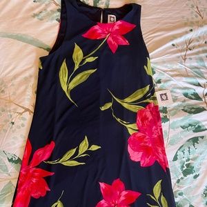 *New with Tags* Anne Klein Size 14 Floral Dress